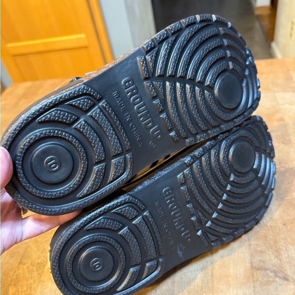 Disney Tim Burtons nightmare before Christmas, clogs, sandals,  NEW Sz 10 /43 - Picture 10 of 13